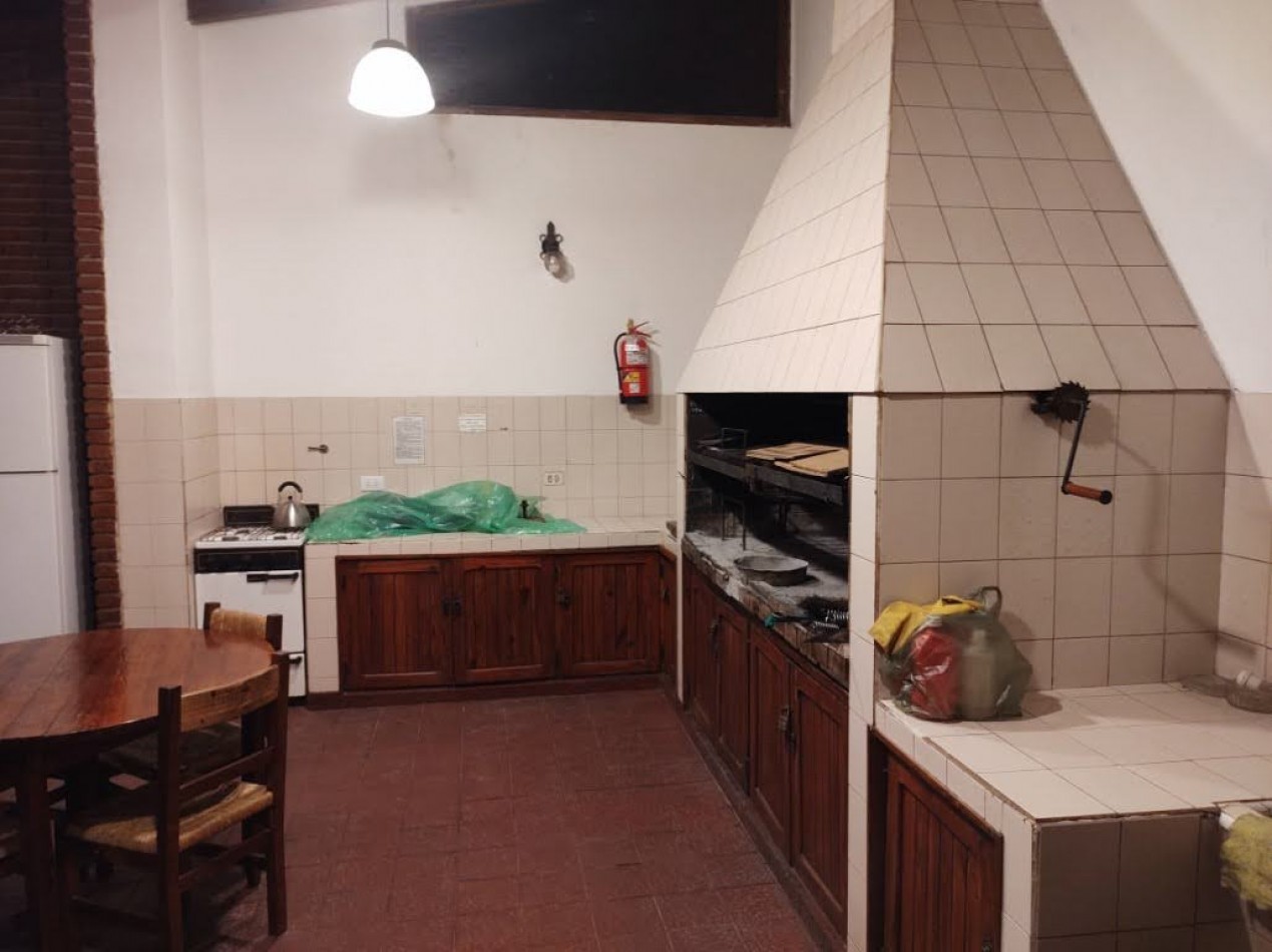 Depto 4 amb con cochera