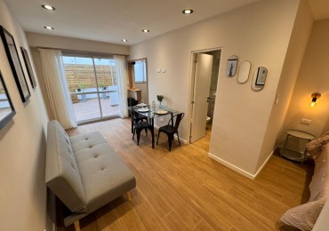 Depto 1 Ambiente con Patio